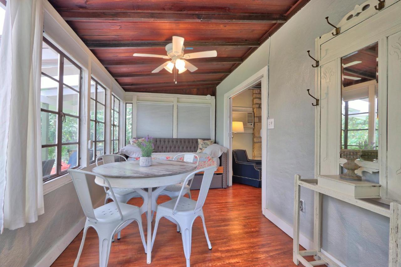 Creekside Cabins - The Getaway Villa Wimberley Exterior photo