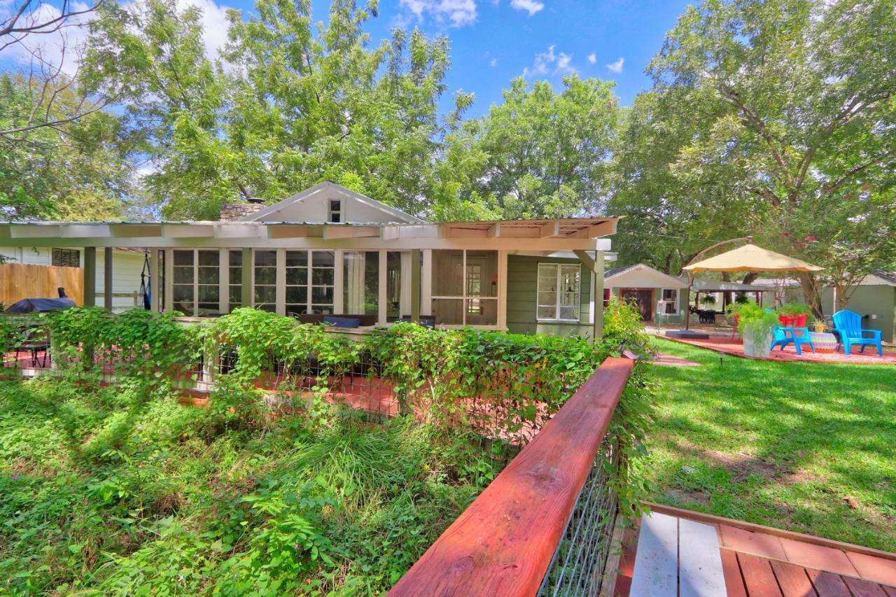 Creekside Cabins - The Getaway Villa Wimberley Exterior photo